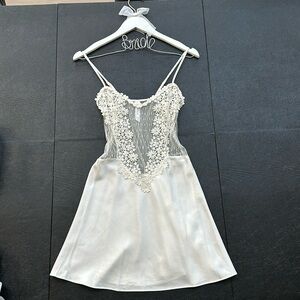 New! Flora Nikrooz Showstopper Chemise, XS (Ivory)